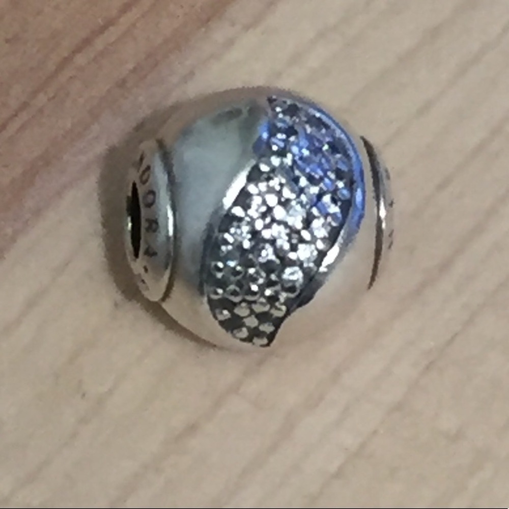 Authentic Pandora Essence “Happiness” Charm